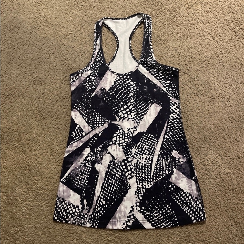 lululemon Black and White (Navy) Patterned Racerback Tank Top